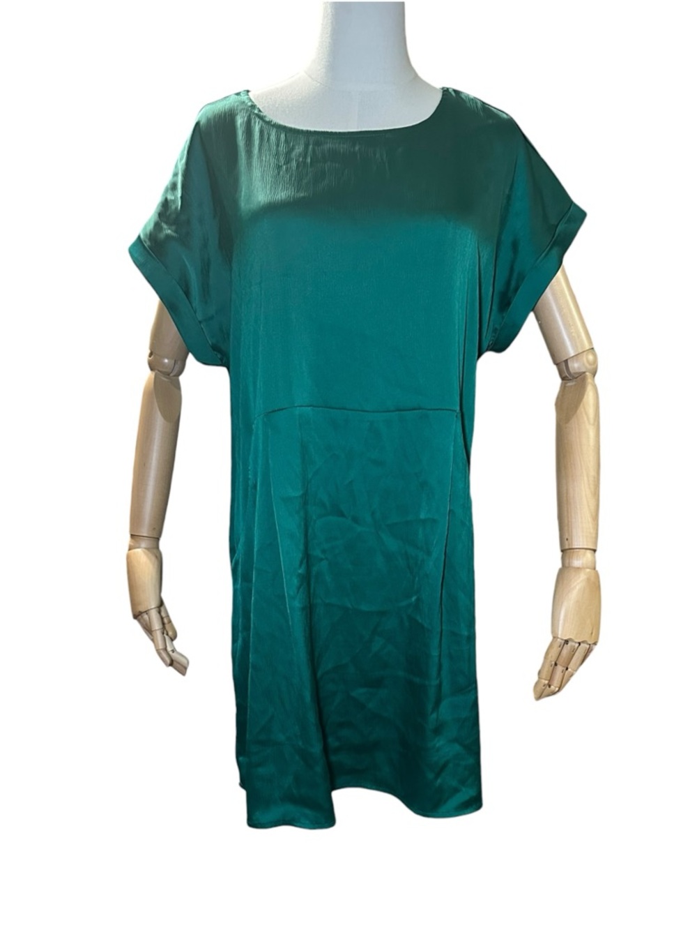 entro Emerald Green Short Sleeve Shift Dress - Picture 2 of 7